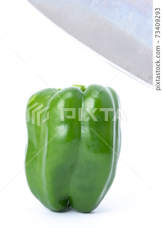 豌豆廚房切白色背景 73409293