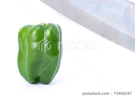 豌豆廚房切白色背景 73409297