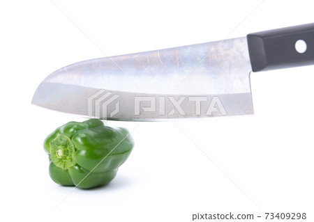 豌豆廚房切白色背景 73409298