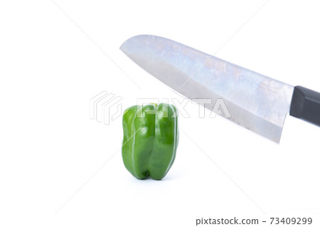 豌豆廚房切白色背景 73409299