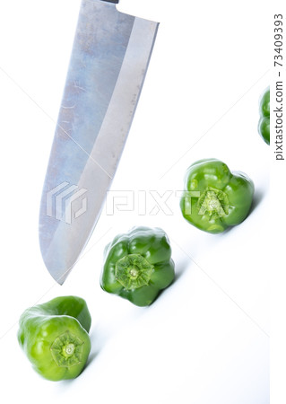 豌豆廚房切白色背景 73409393