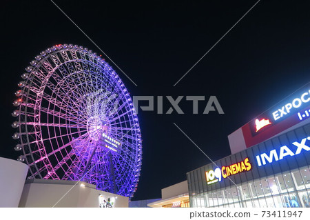 博覽城在晚上 73411947