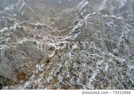 屬於亞熱帶,山上雪景,在合歡山台灣 屬於亞熱帶,山上雪景,在合歡山台灣 73412866