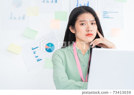 Business woman Business woman 73413039