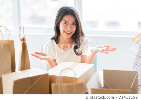 Woman, online business Woman, online business 73413159