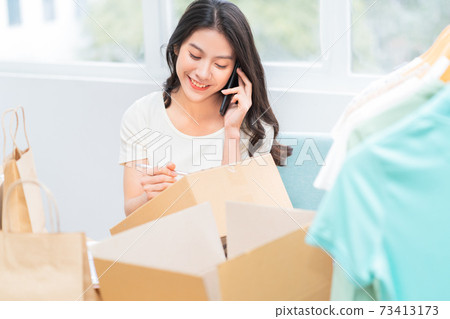 Woman, online business 73413173