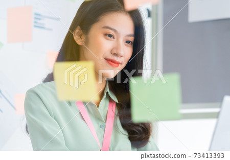 Business woman Business woman 73413393