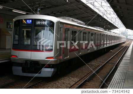 在東急東橫線（5050系列火車）從“天神寺”站出發的各個站下車 73414542