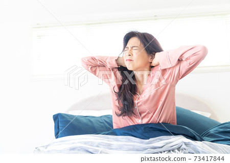 一個受傷的女人 73417844