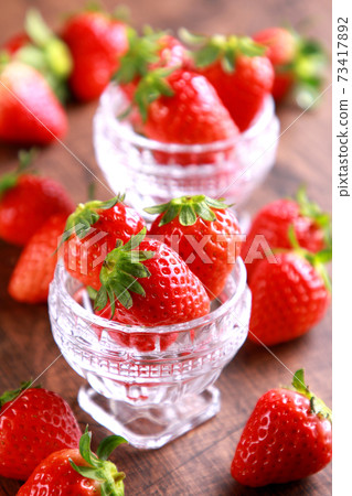Strawberries 73417892