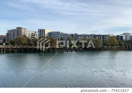 舊金山東部的濱水區重建：米申灣 73421857