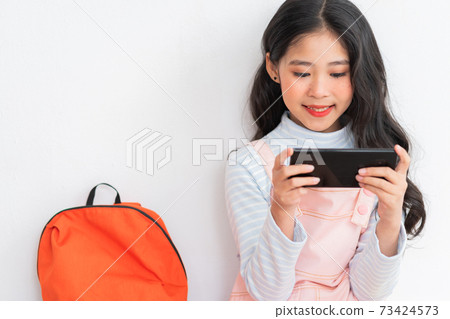 Child, pupil 73424573