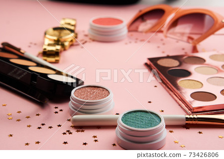eyeshadow makeup brushes collection professional cosmetics accessories on pink background eyeshadow makeup brushes collection professional cosmetics accessories on pink background 73426806