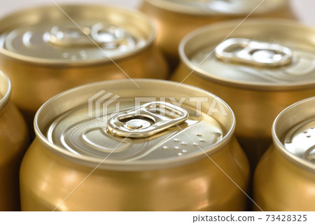 Can of beer 73428325