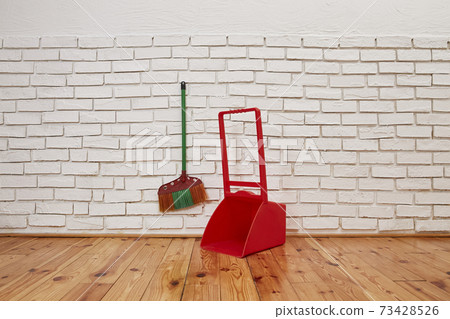 Broom and dustpan Broom and dustpan 73428526