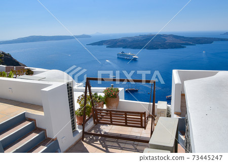 [Greece] Santorini swings and the Aegean Sea 73445247