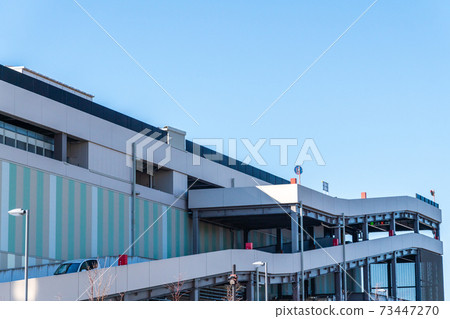 購物中心屋頂停車場 73447270