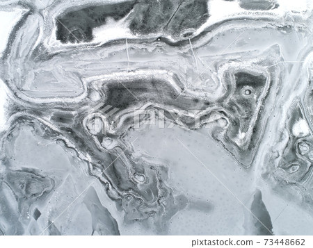 Nature's Drawing on Ice Nature's Drawing on Ice 73448662