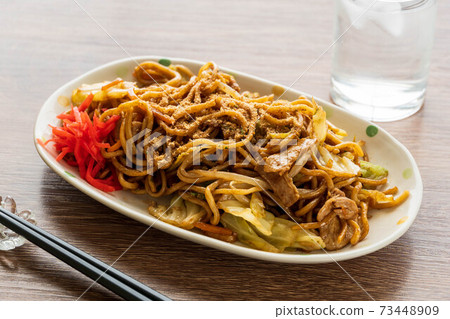 Fujinomiyaki炒麵 73448909