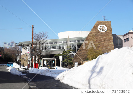 蘆原溫泉冰雪覆蓋的溫泉（福井縣蘆原市蘆原溫泉） 73453942