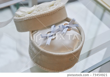 Bridal image, hymn of love, graceful and brilliant Very elegant and wonderful wedding 73454921
