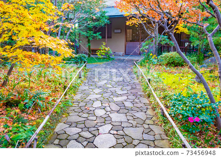 目白花園前門的風景 目白花園前門的風景 73456948