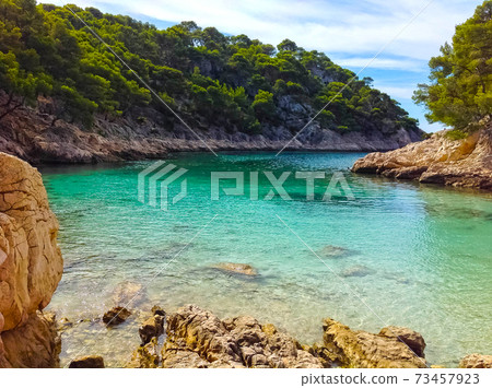 Calanque between Marseille and Cassis, Provence, France Calanque between Marseille and Cassis, Provence, France 73457923