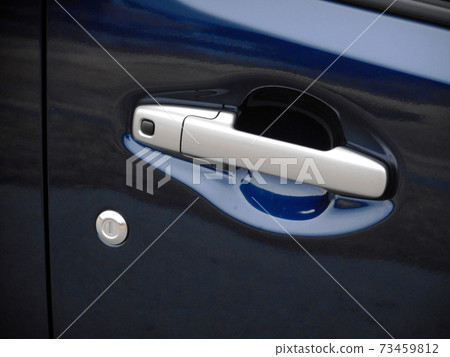 Driver's door handle and key cylinder 73459812