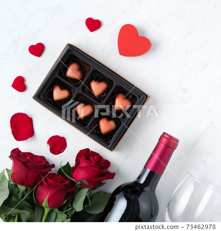情人節 大餐 紅酒 玫瑰 禮物盒 Valentine Day Wine Gift バレンタイン 73462978