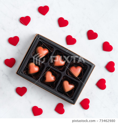 情人節 大餐 紅酒 玫瑰 禮物盒 Valentine Day Wine Gift バレンタイン 73462980