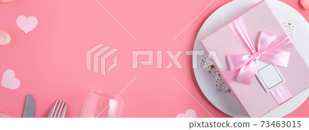 Valentine's Day Restaurant Plate Top View Pink Ribbon Valentine's Day Plate バレンタイン 73463015
