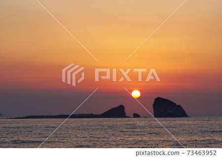 Brother Island Sunrise Brother Island Sunrise 73463952