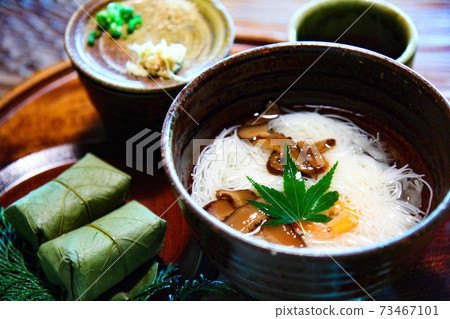 柿葉壽司和三和麵 73467101