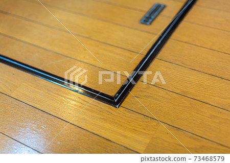 地板蠟的應用維修 地板蠟的應用維修 73468579