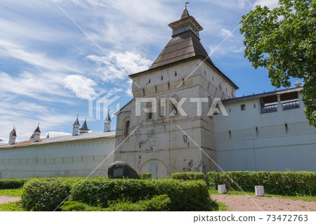 view of the Rostov Kremlin, photo taken on a sunny summer day view of the Rostov Kremlin, photo taken on a sunny summer day 73472763