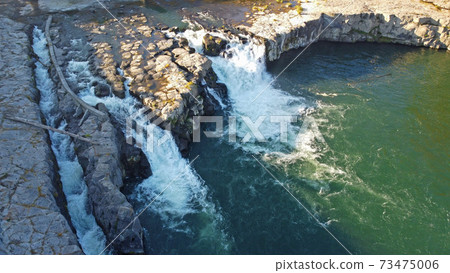 Aerial view of Mikazuki Falls 73475006