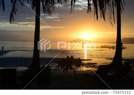 Sunset in the southern country Sunset in the southern country 73475152