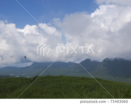 Scenery of the Soni plateau in summer with clouds Scenery of the Soni plateau in summer with clouds 73483068