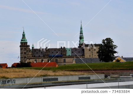 克朗博城堡（Kronbo Castle），建於丹麥哥本哈根郊區的世界文化遺產著名城堡 73483884