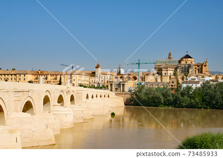 羅馬橋在科爾多瓦 73485933