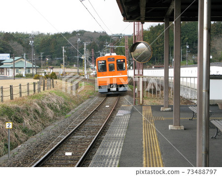 Ichibata Electric Railway Bataden Orange 73488797