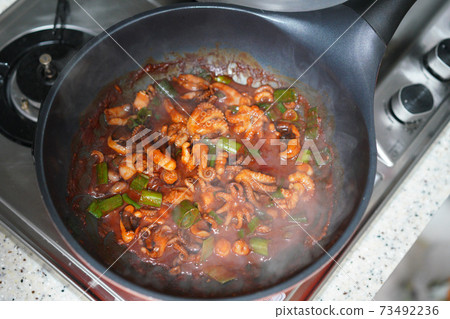 炒辣食品點 73492236