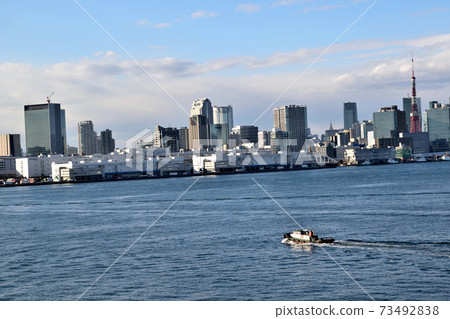Cityscape toward Shibaura Wharf Cityscape toward Shibaura Wharf 73492838