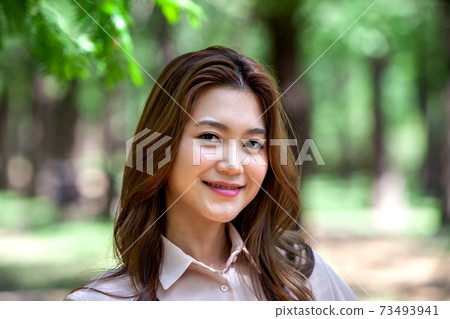 年輕女子，生活方式，商業 73493941