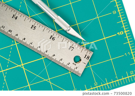 Cutting Mat and Knife 73500820