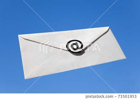 E-Mail E-Mail 73501953
