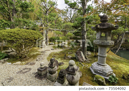 Shin-Yakushiji Temple Kayakushido, Nara City, Nara Prefecture 73504092