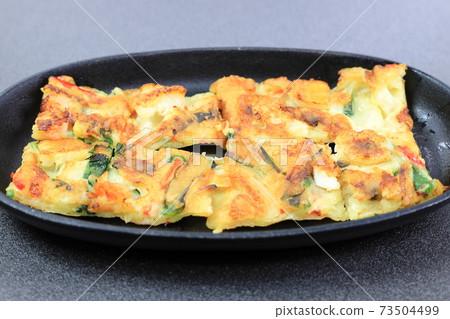 美味的海鮮煎餅 美味的海鮮煎餅 73504499