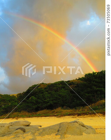 Rainbow over Nagata country beach 73505069