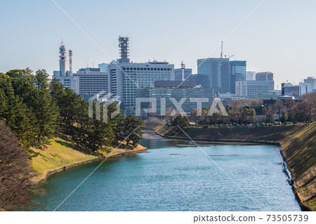 Tokyo cityscape of Japan Kasumigaseki's government office district and the moat of the Imperial Palace Tokyo cityscape of Japan Kasumigaseki's government office district and the moat of the Imperial Palace 73505739